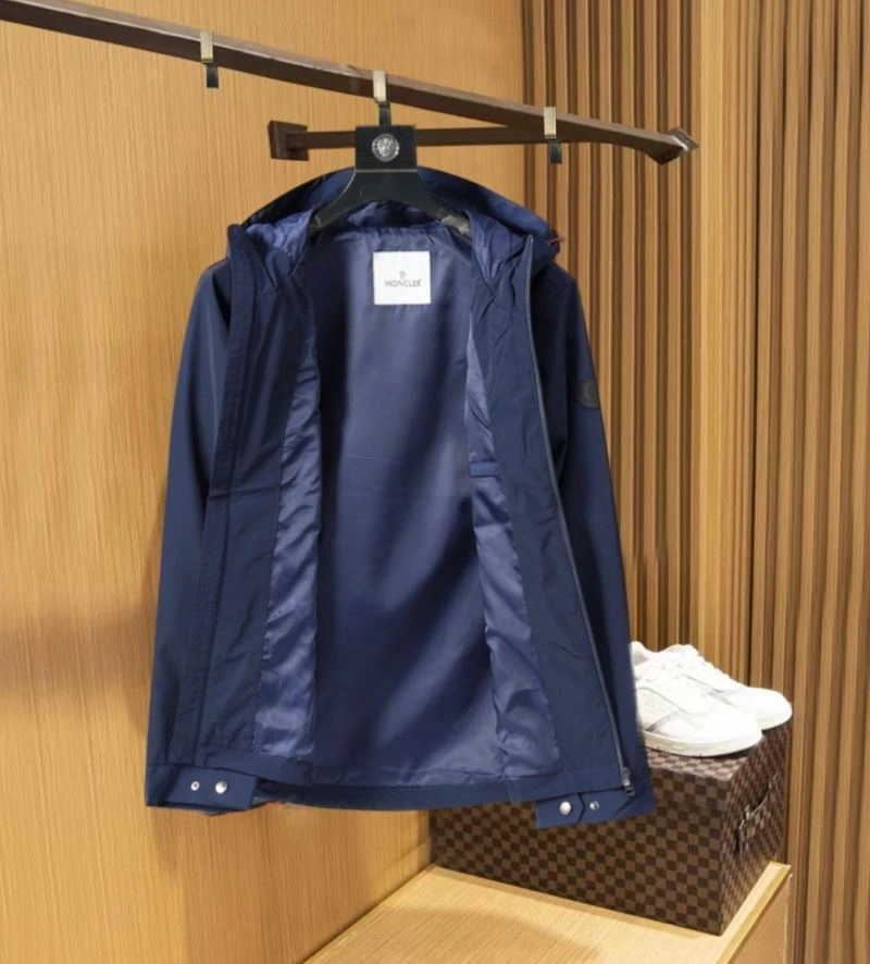 Moncler Outwear TechFriendly 141144