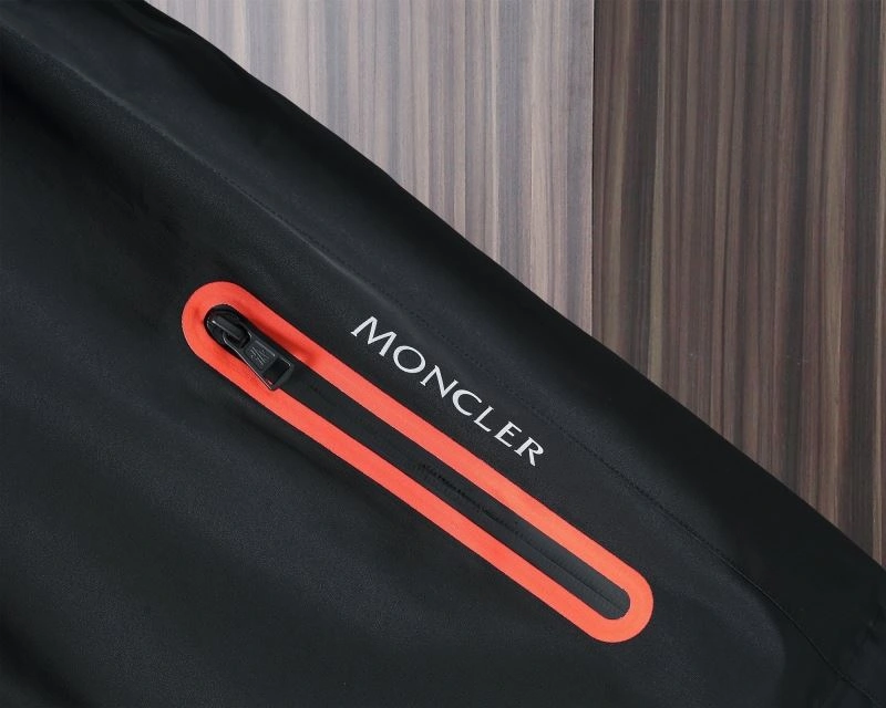 Reliable Moncler Outwear 141145
