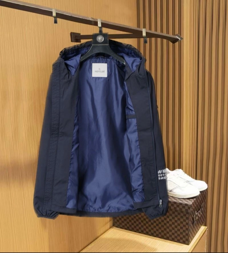 TravelReady Moncler Outwear 141142