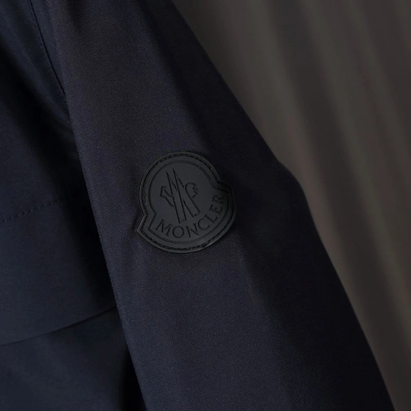 TravelReady Moncler Outwear 141142