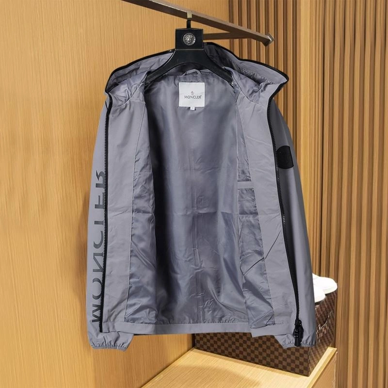 TimelessDesign Moncler Outwear 141140
