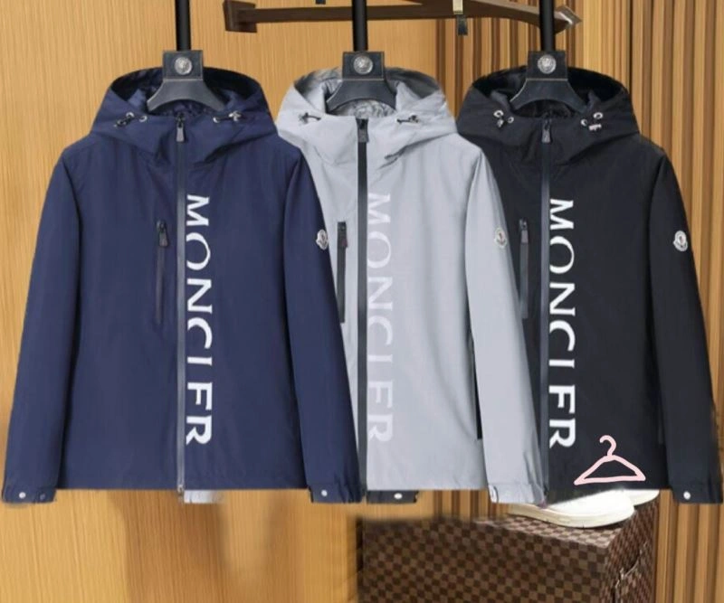 Moncler Outwear MultiPurpose 141148