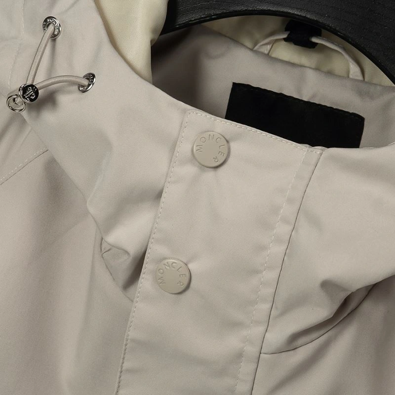 Moncler Outwear Premium 141139