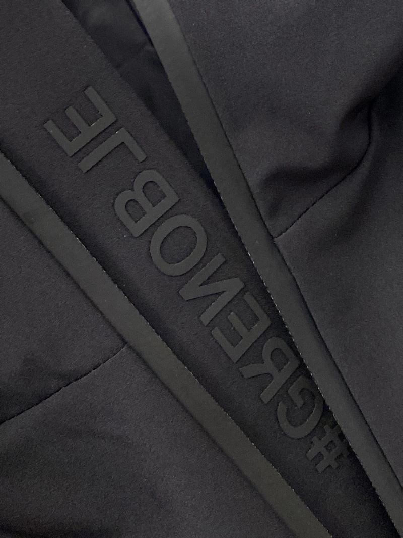 DailyWear Moncler Outwear 141137