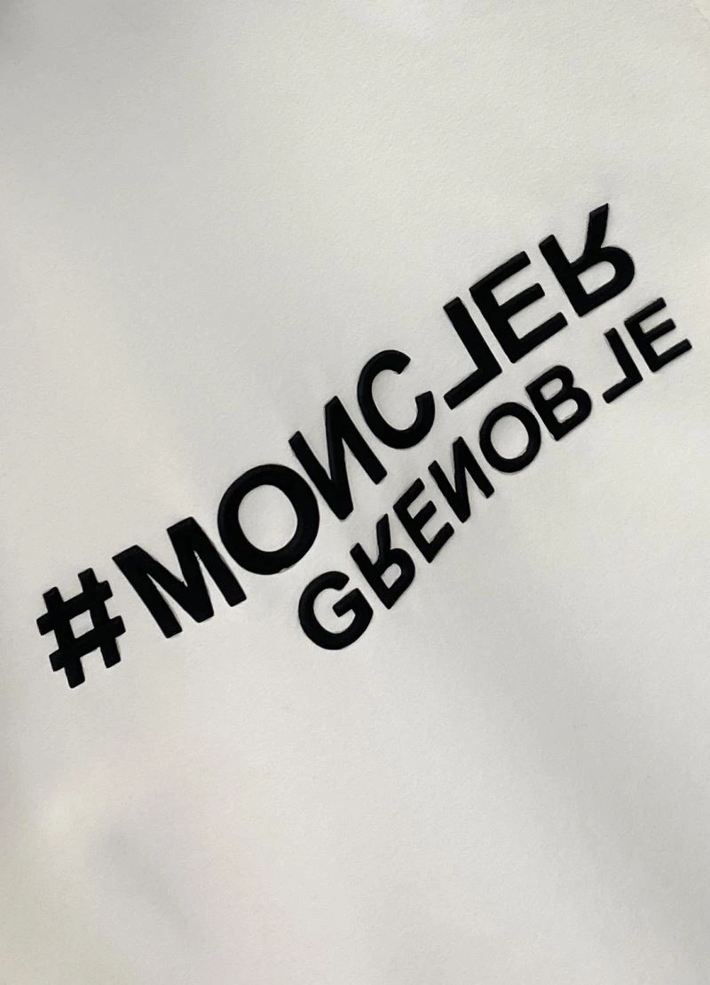 Moncler Outwear HighQuality 141135