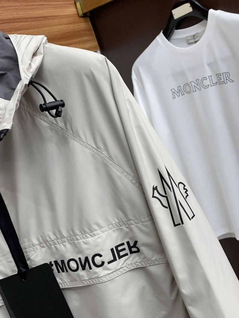 Moncler Outwear Tailored 141129