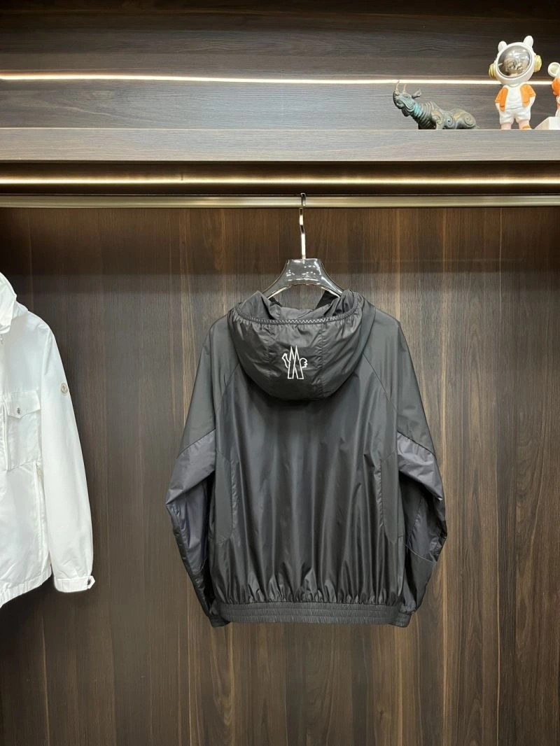 Moncler Outwear Breathable 141121