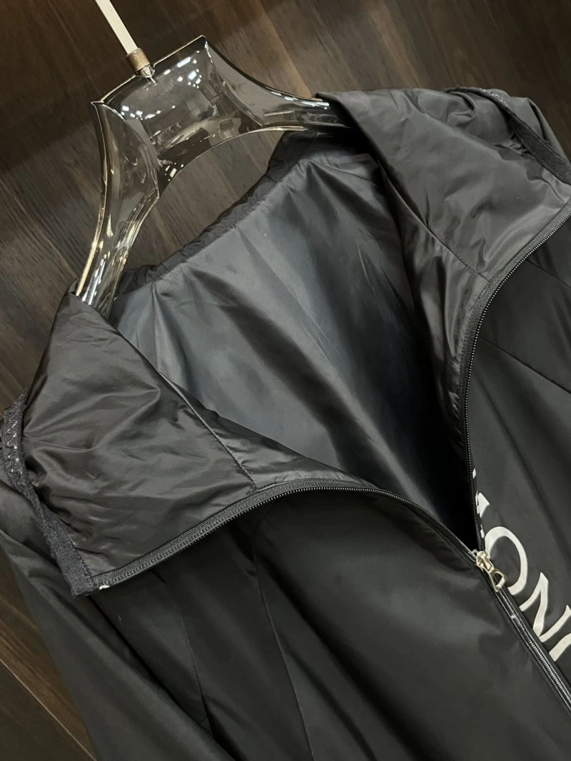 Moncler Outwear Breathable 141121