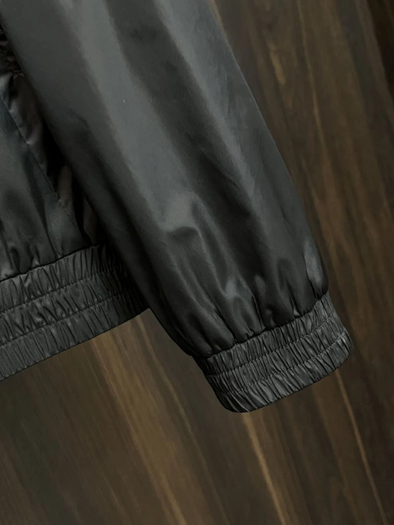 Moncler Outwear Breathable 141121