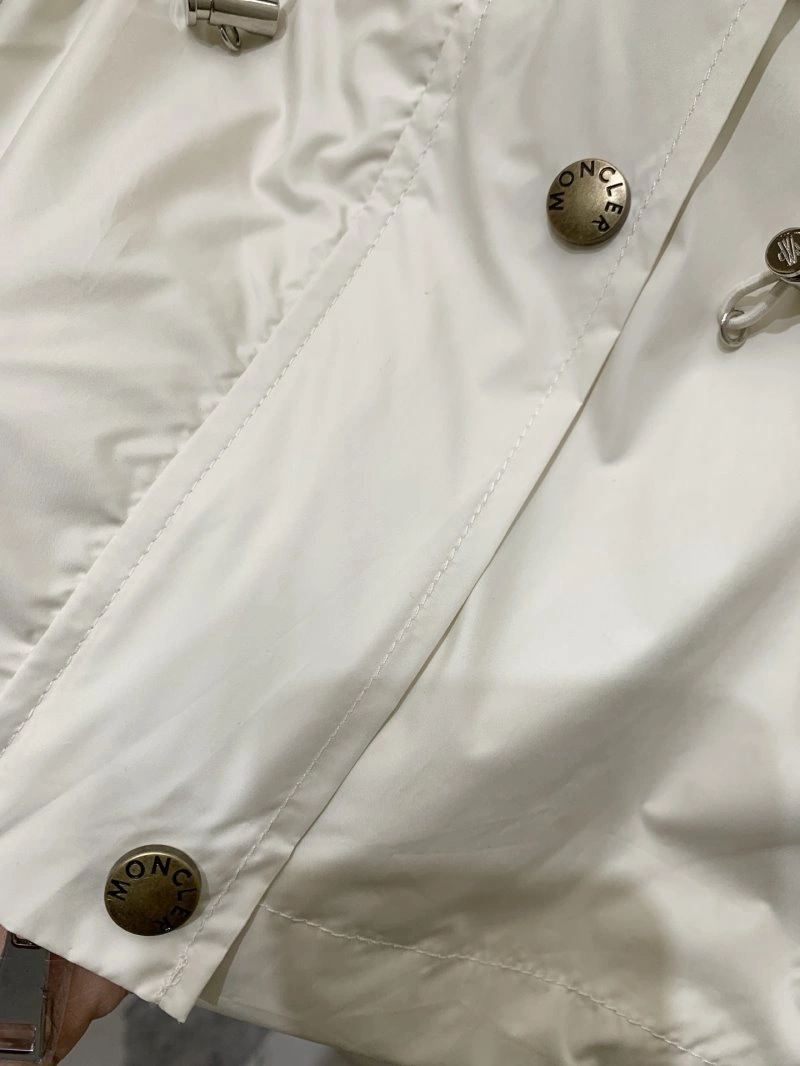 Moncler Outwear OnTrend 139774