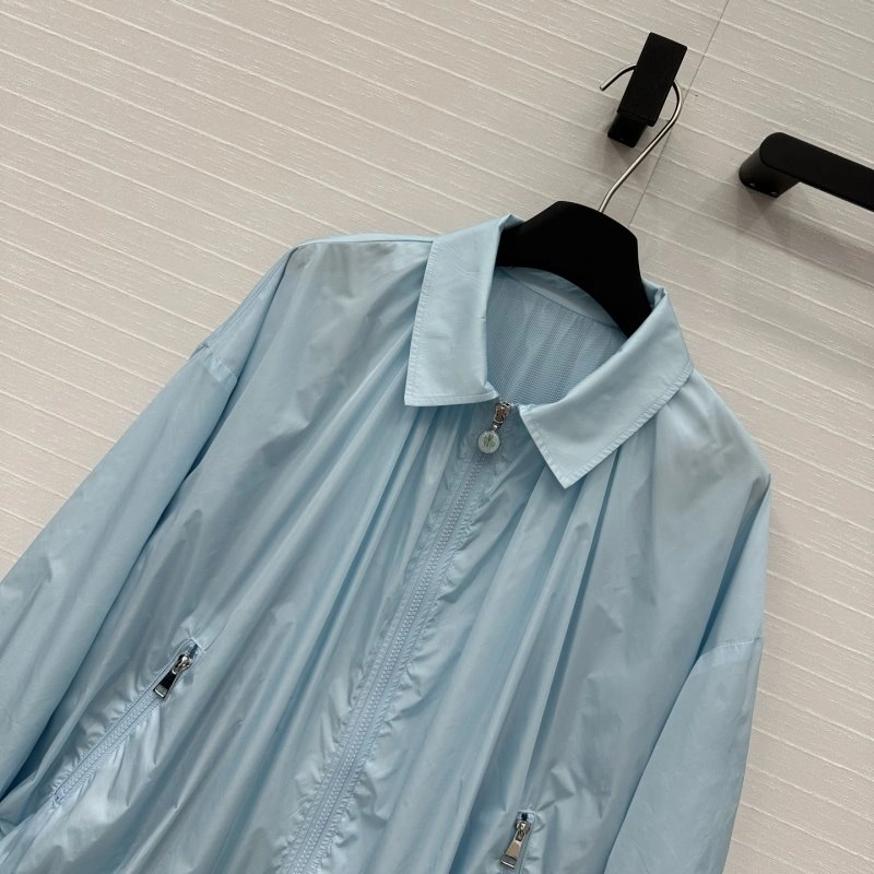 Moncler Outwear ZipUp 139769