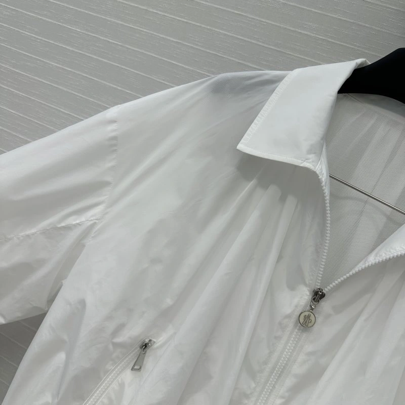 FreshLook Moncler Outwear 139755