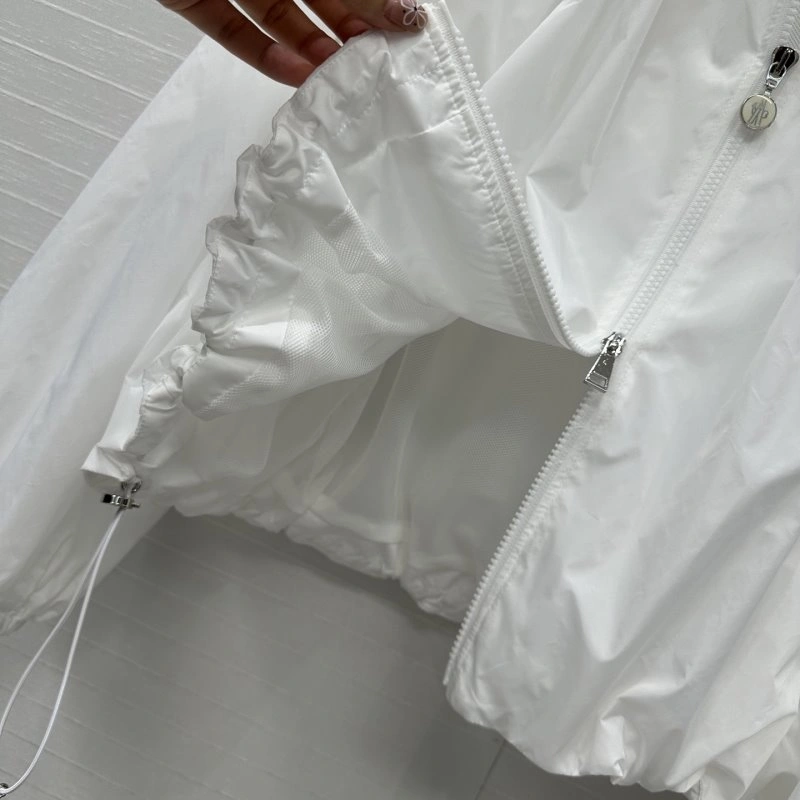 FreshLook Moncler Outwear 139755