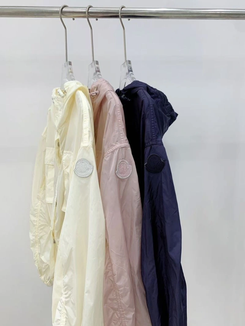 Moncler Outwear WrinkleFree 139753