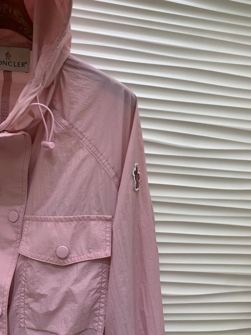 Supportive Moncler Outwear 139771