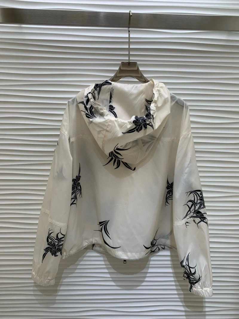 Popular Moncler Outwear 139773