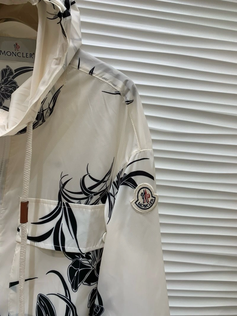 Popular Moncler Outwear 139773