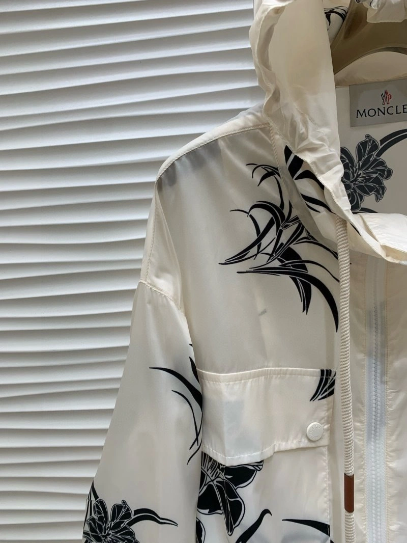 Popular Moncler Outwear 139773