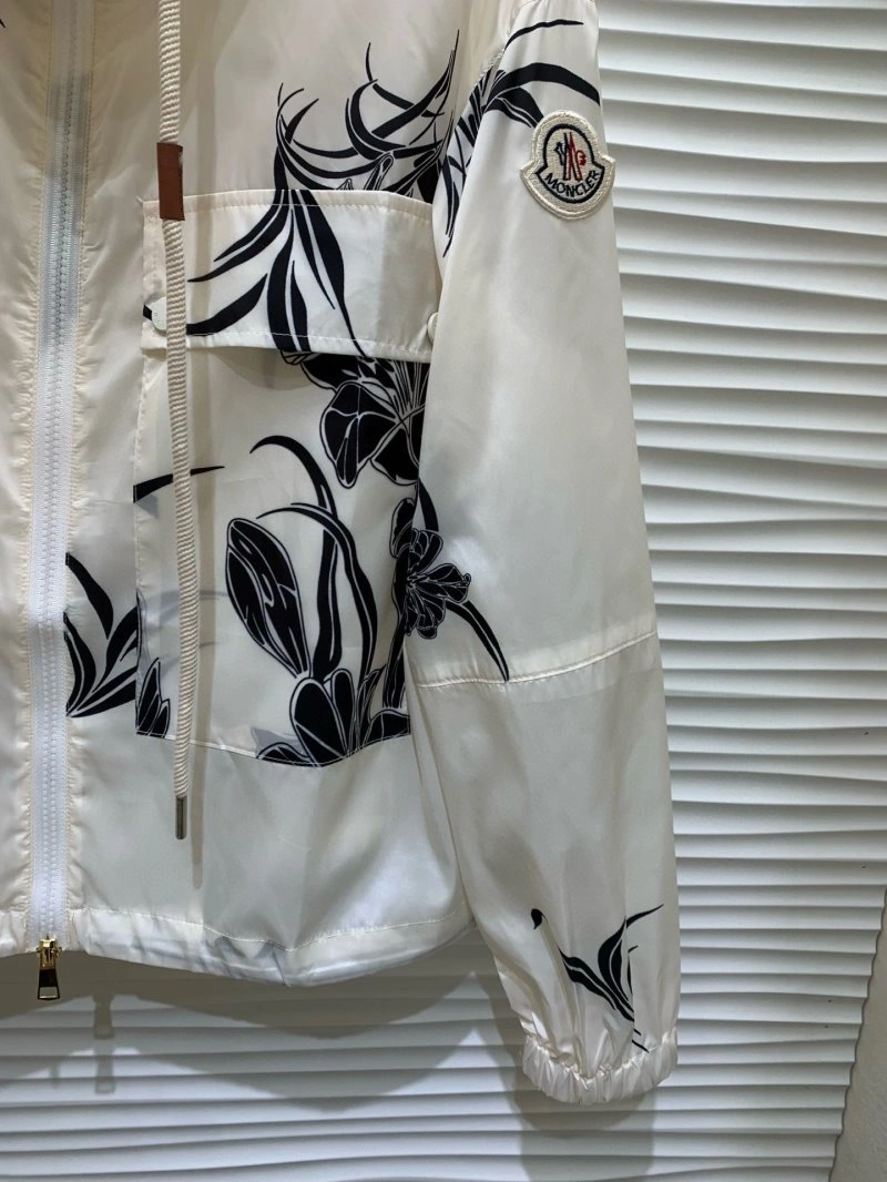 Popular Moncler Outwear 139773