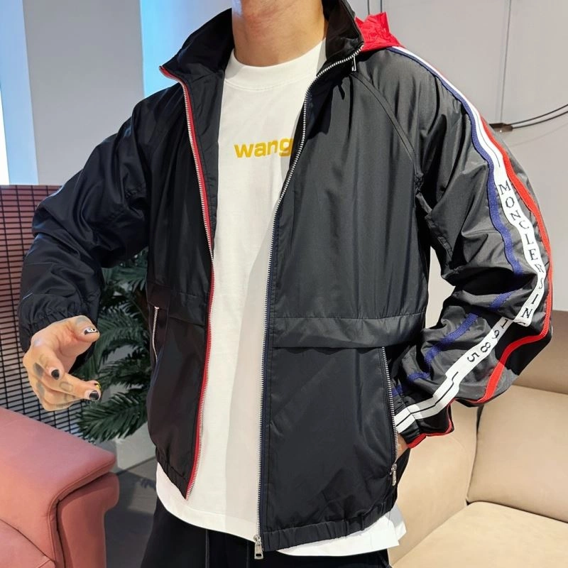 Moncler Outwear Practical 140764