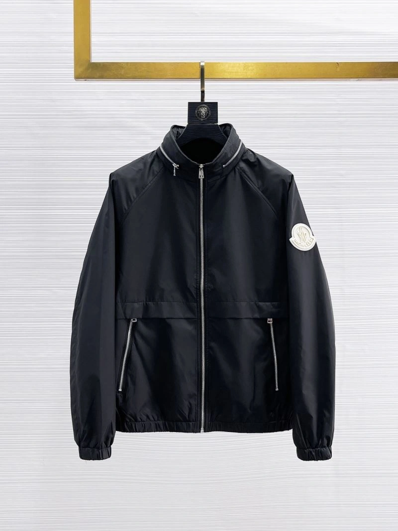 Functional Moncler Outwear 140759