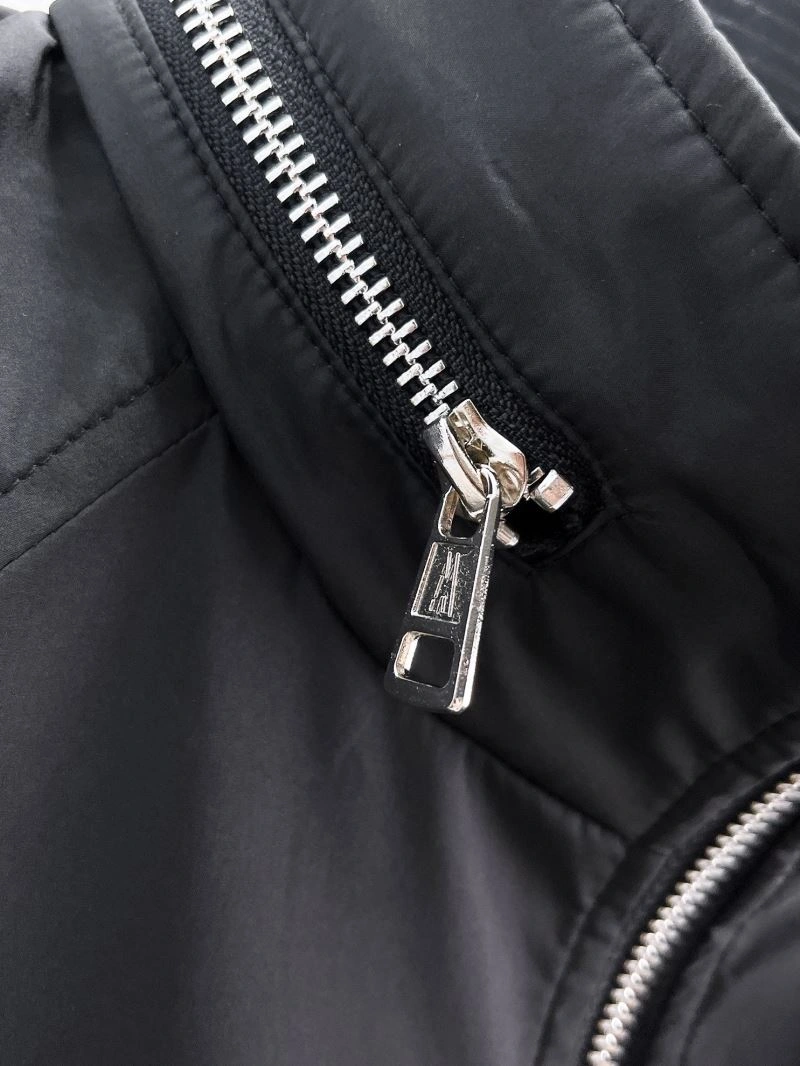 Functional Moncler Outwear 140759