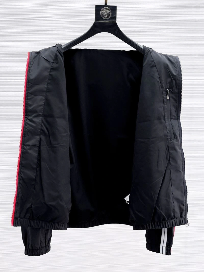 Moncler Outwear ModernLook 140758