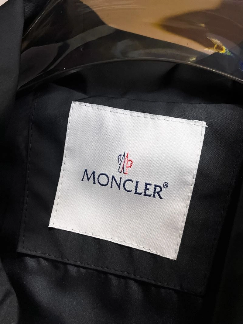 AllSeason Moncler Outwear 140768