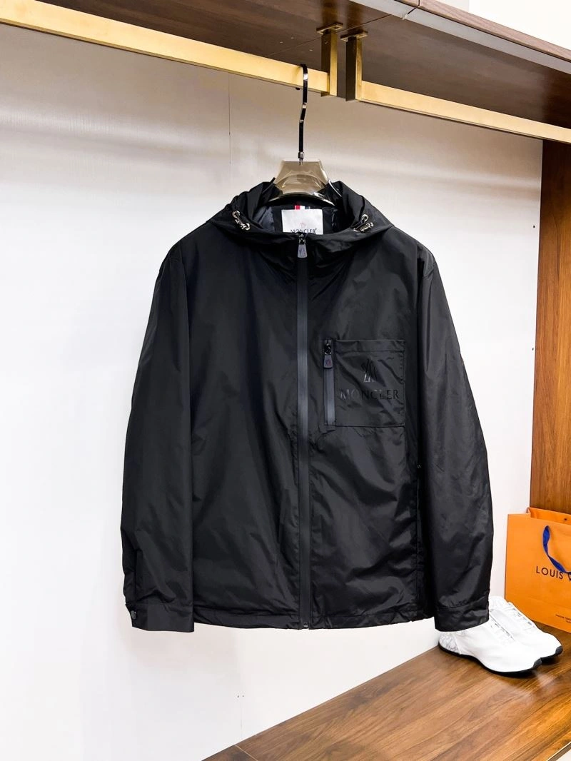 Unisex Moncler Outwear 140766