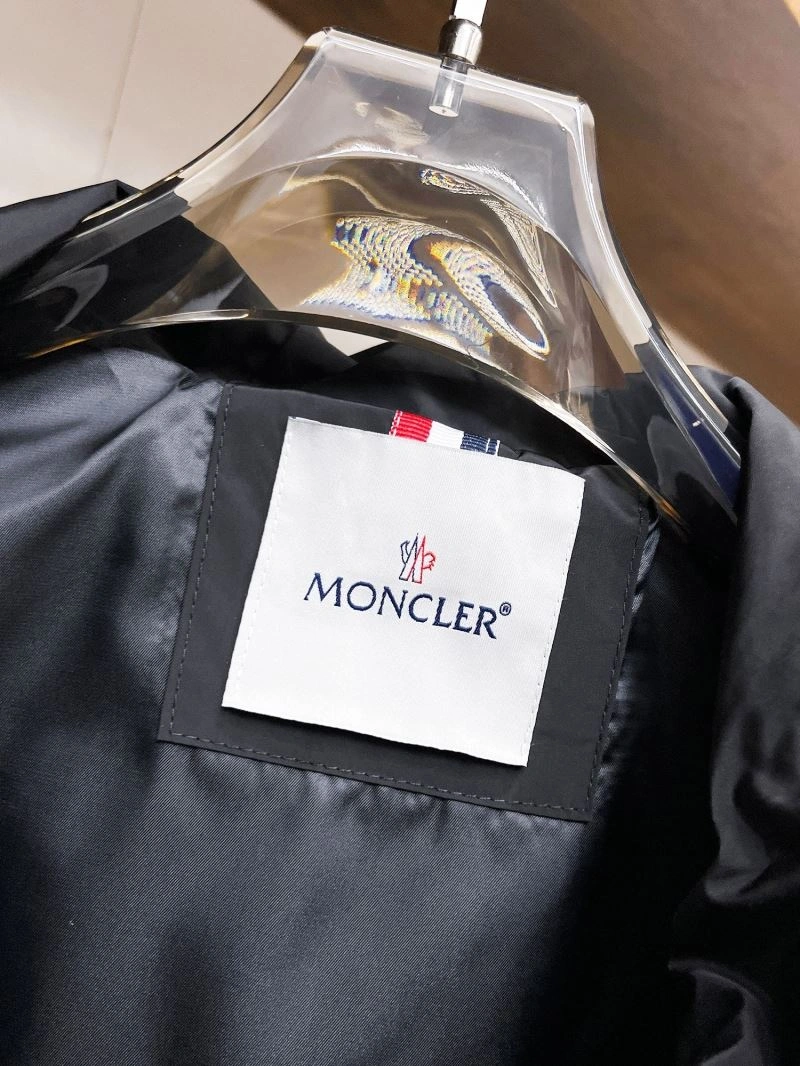Unisex Moncler Outwear 140766
