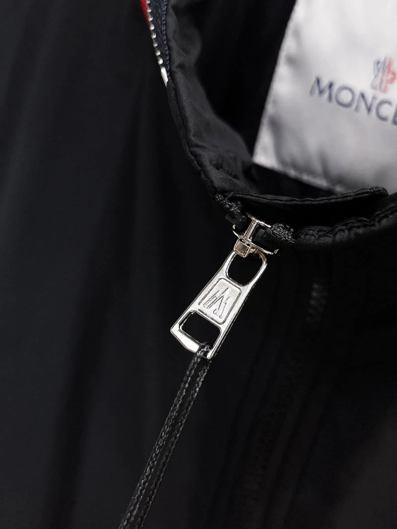 Timeless Moncler Outwear 140771