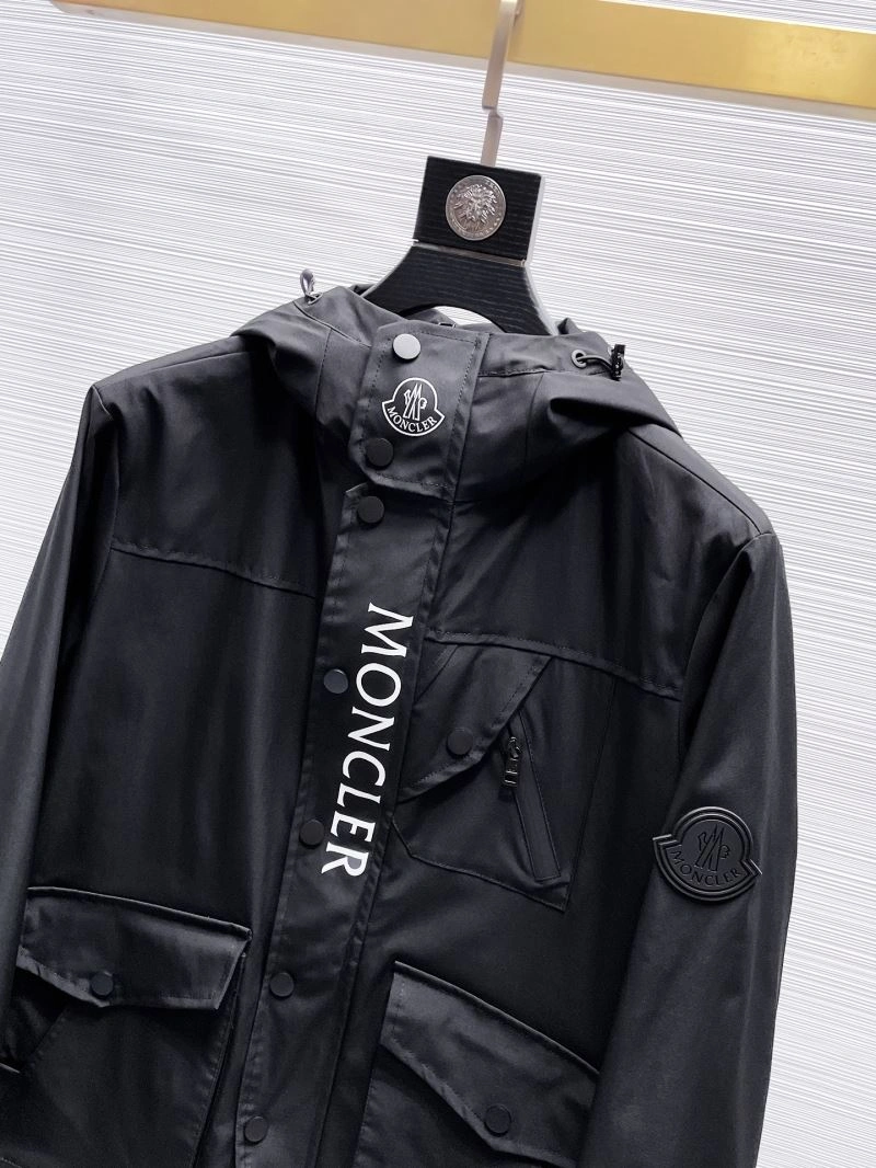 Moncler Outwear Durable 140747
