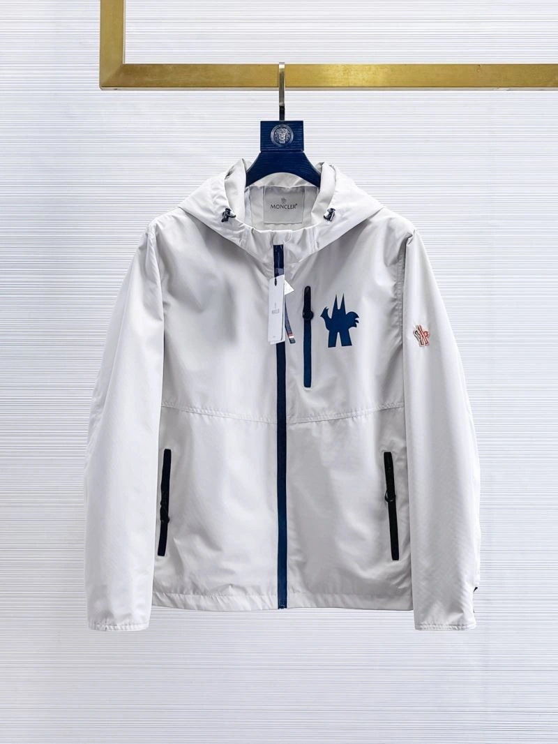 Contemporary Moncler Outwear 140742