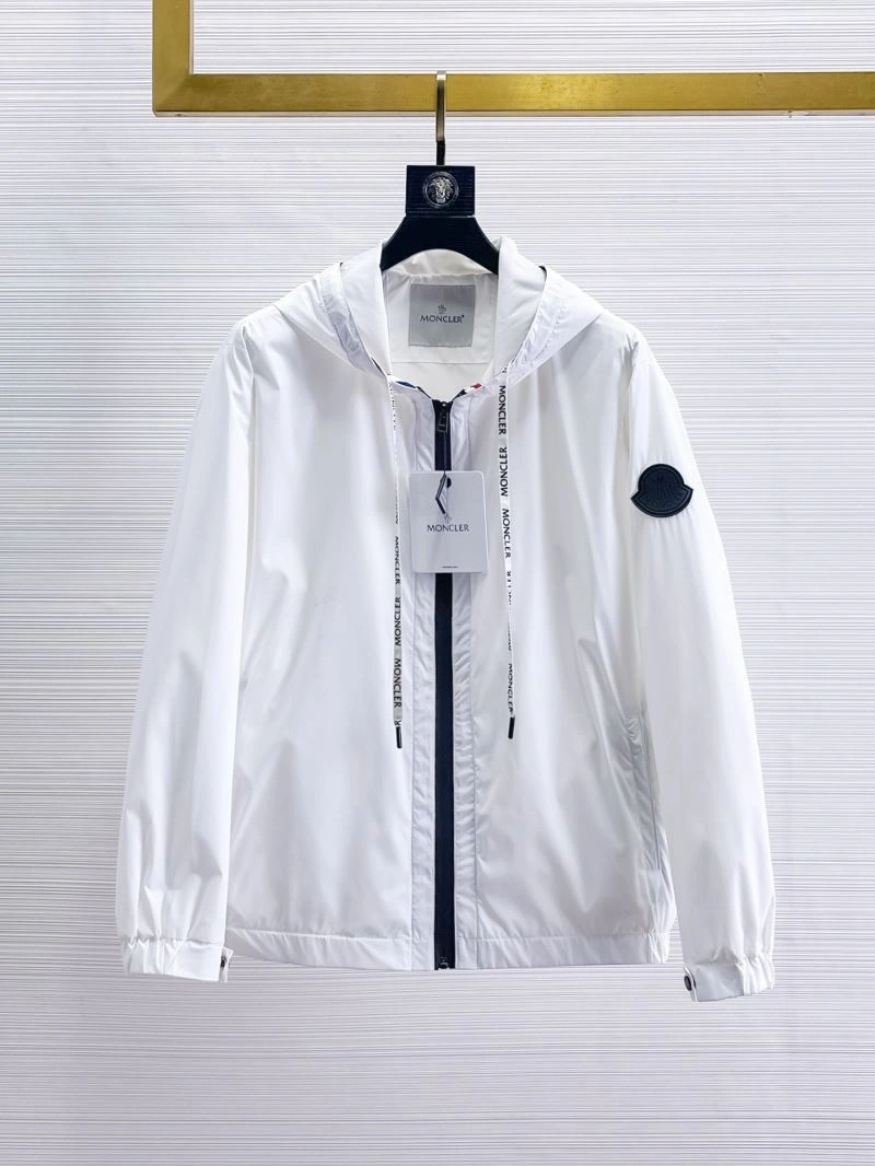 Moncler Outwear Fashionable 140740