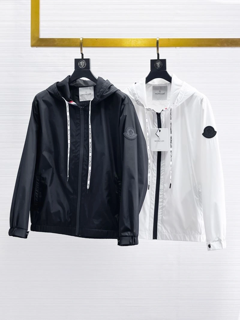 Moncler Outwear Fashionable 140740