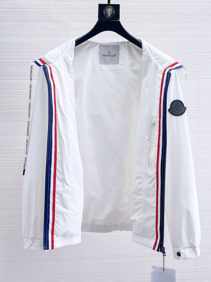 Moncler Outwear Fashionable 140740