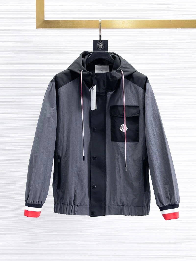 MultiPurpose Moncler Outwear 140753
