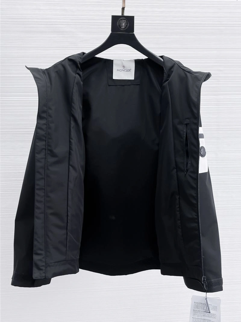 EasyCare Moncler Outwear 140746