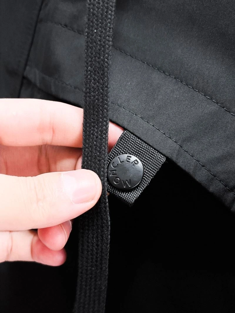 Moncler Outwear HighPerformance 140744