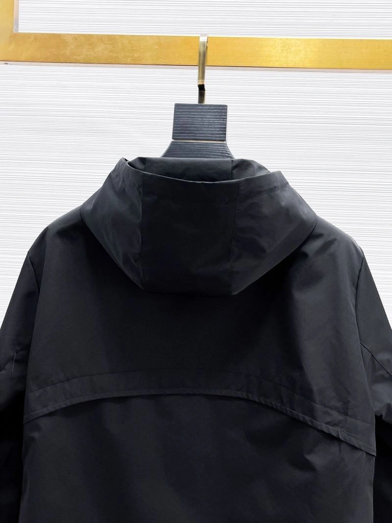 Moncler Outwear HighPerformance 140744