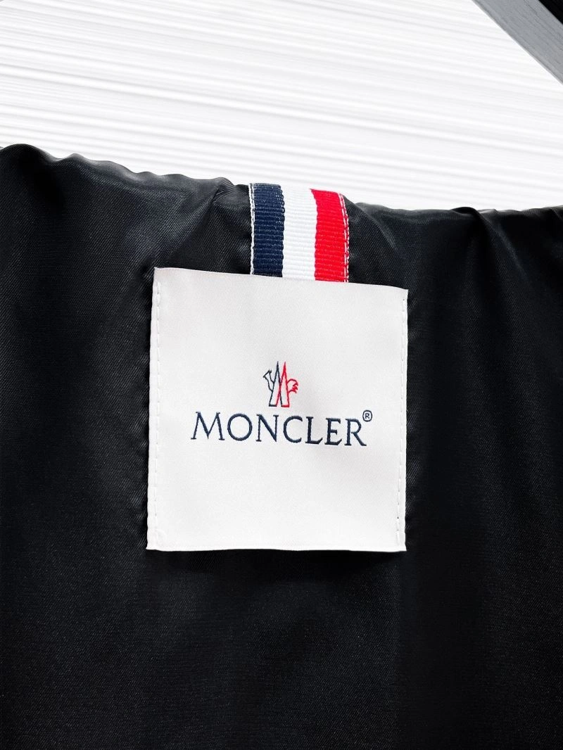 Moncler Outwear HighPerformance 140744