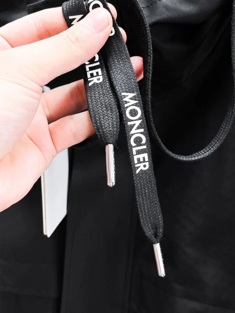 Moncler Outwear HighPerformance 140744