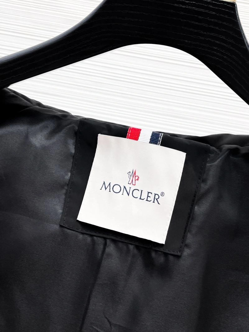 EasyCare Moncler Outwear 140739