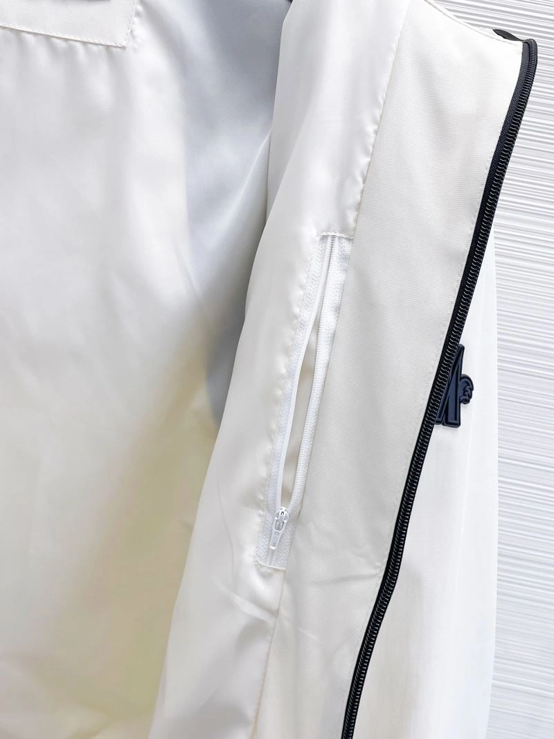 TopPick Moncler Outwear 140743