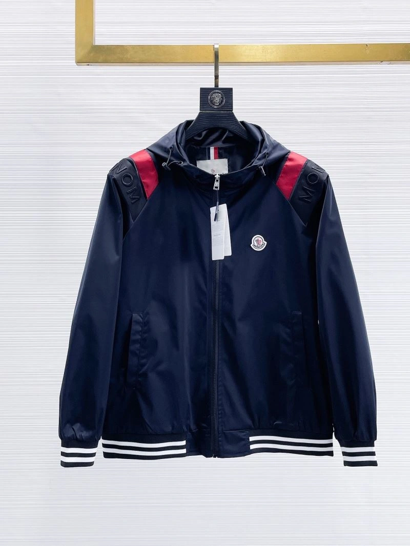Sustainable Moncler Outwear 140736