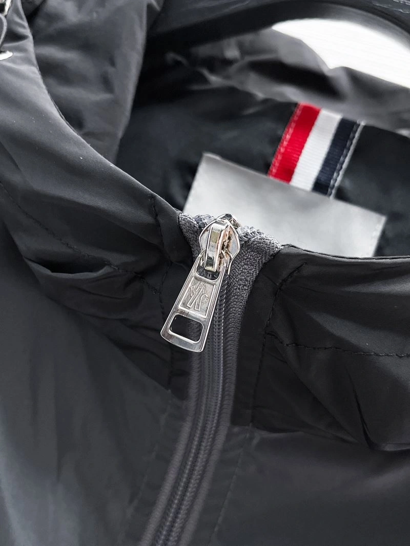 Moncler Outwear ModernLook 140737
