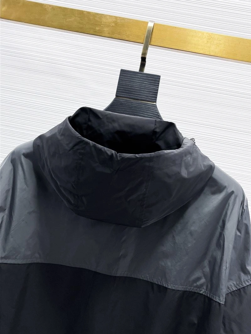 Moncler Outwear ModernLook 140737