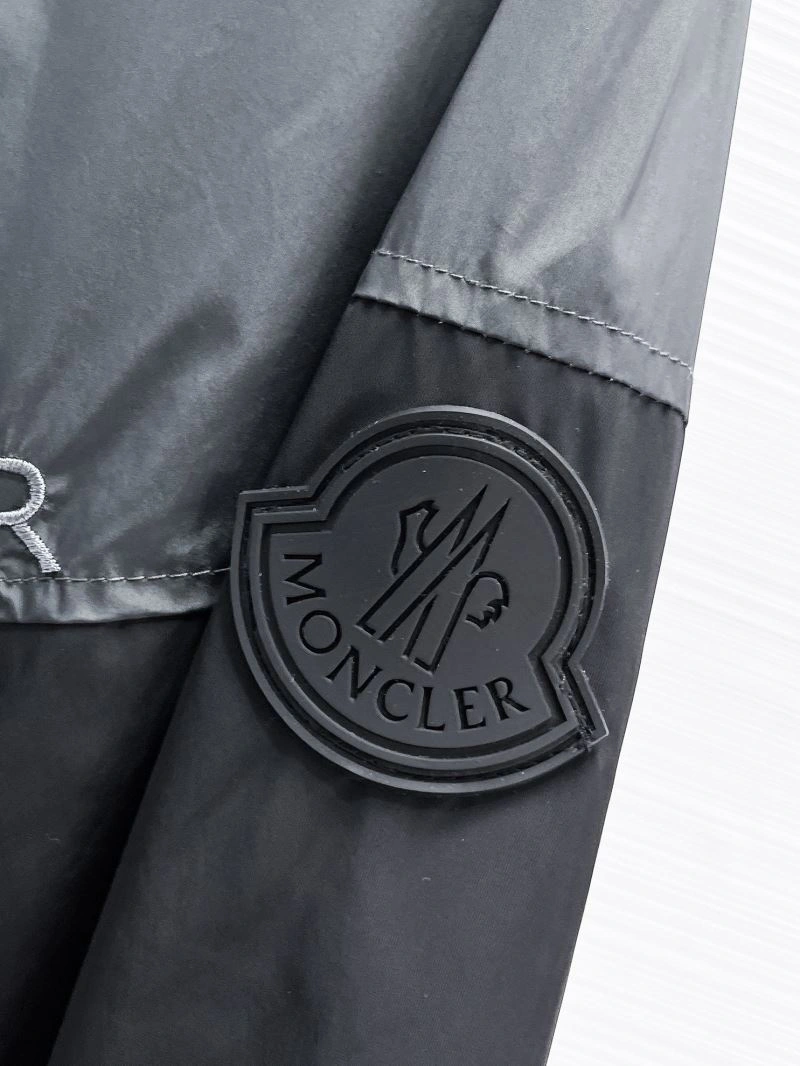 Moncler Outwear ModernLook 140737