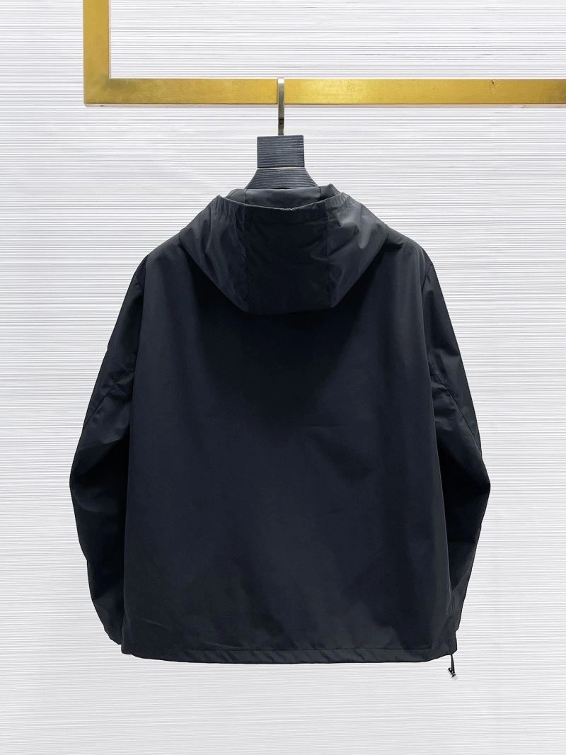 Moncler Outwear SoftTouch 140734