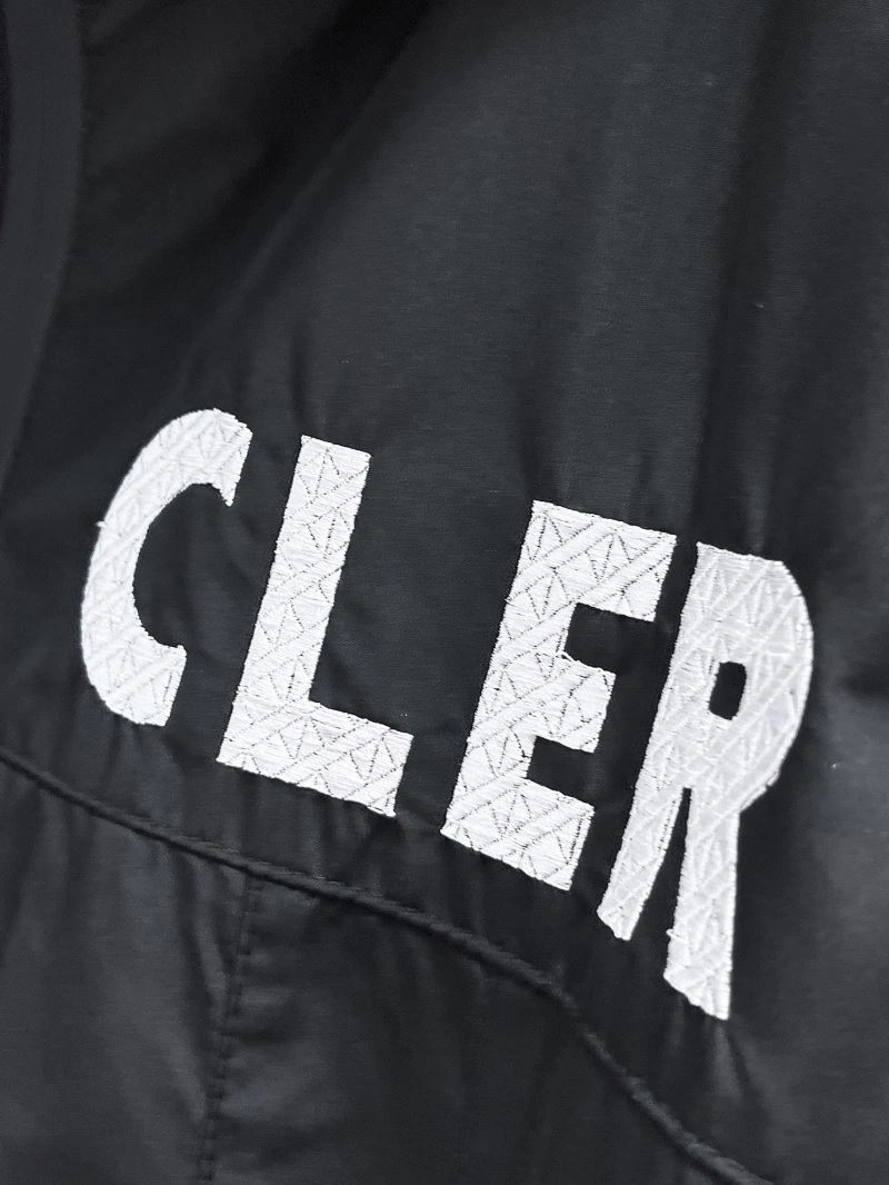 Moncler Outwear SoftTouch 140734